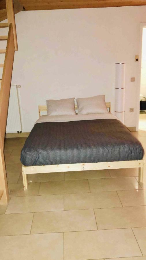 Groot Appartement Nabij Brugge Met Eigen Badkamer! Damme Exterior photo